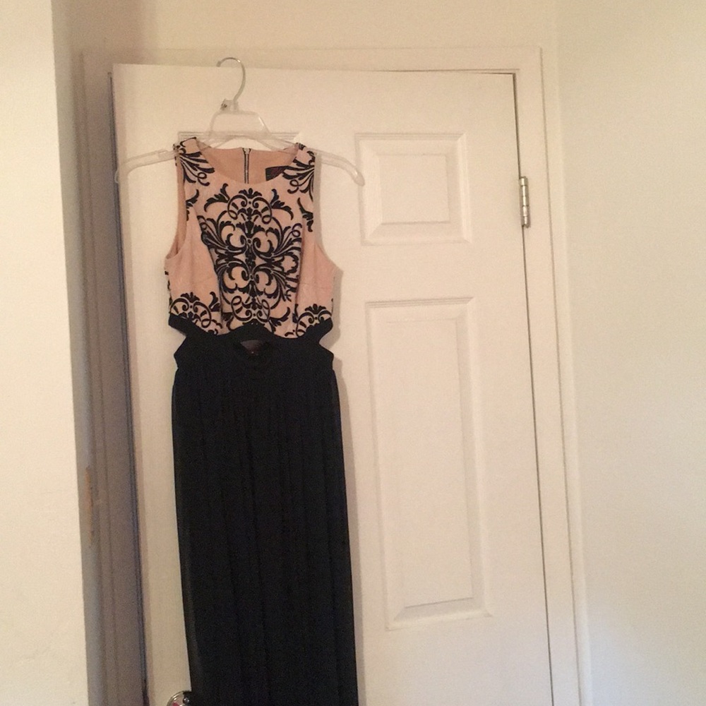 Blondie nites prom dress